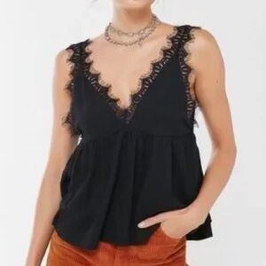 Urban Outfitters Sz S Black Lace Trim Relaxed Fit Babydoll Top Whimsygoth